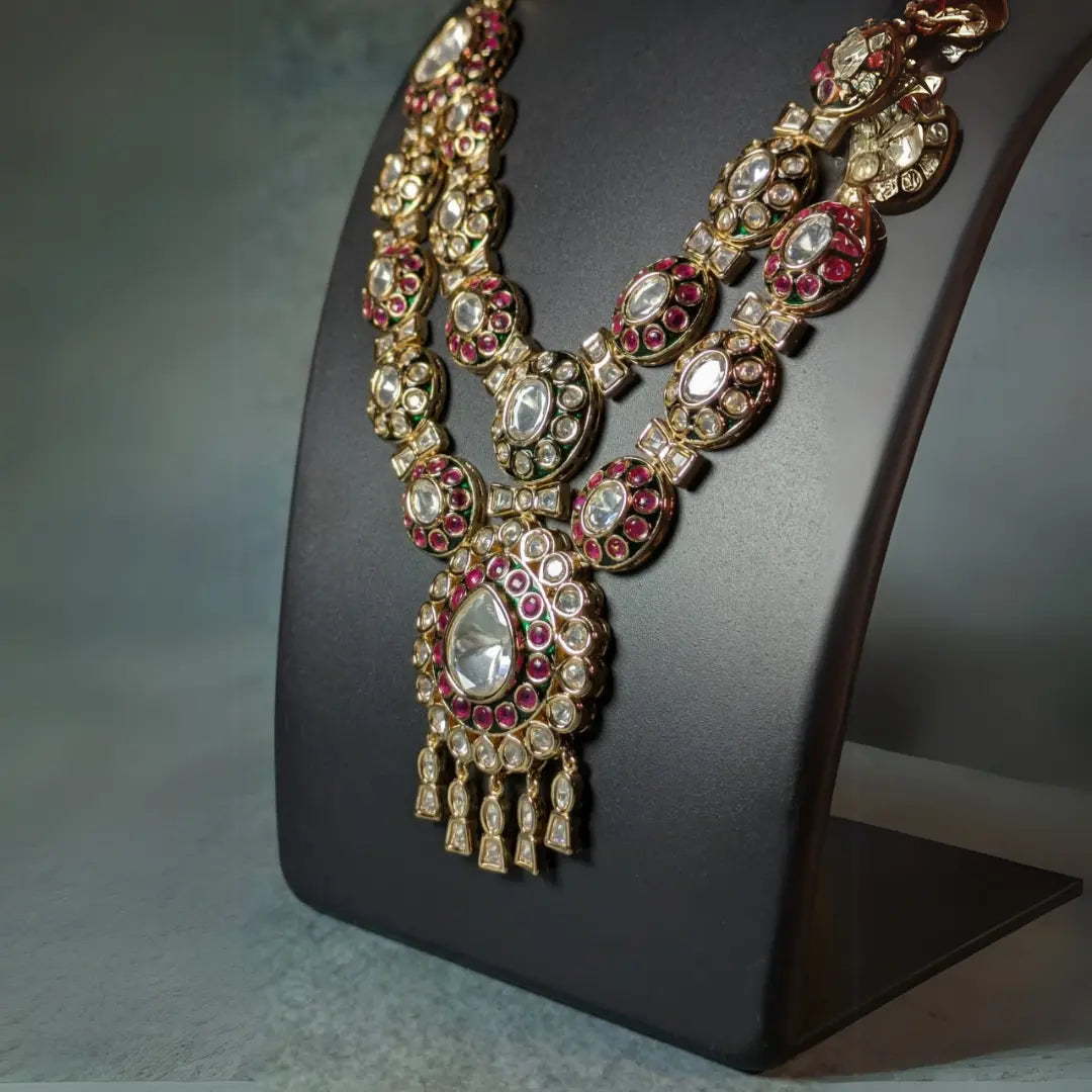 2 layered kundan & carat polish Set of Earrings & Necklace
