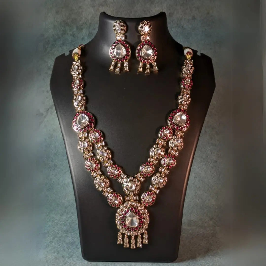 2 layered kundan & carat polish Set of Earrings & Necklace
